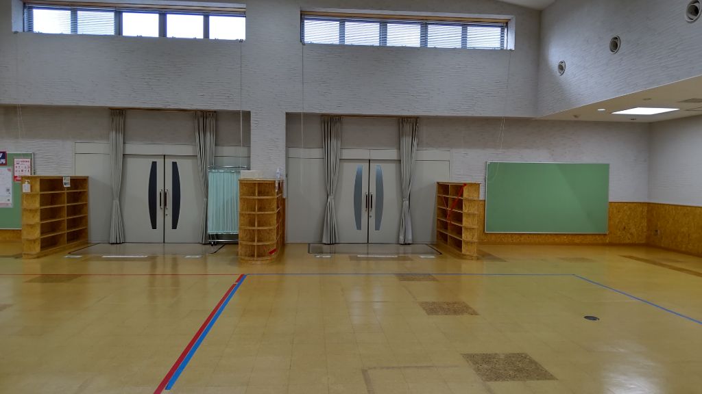 集団健診室全景1