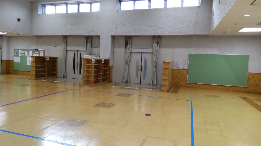 集団健診室全景2
