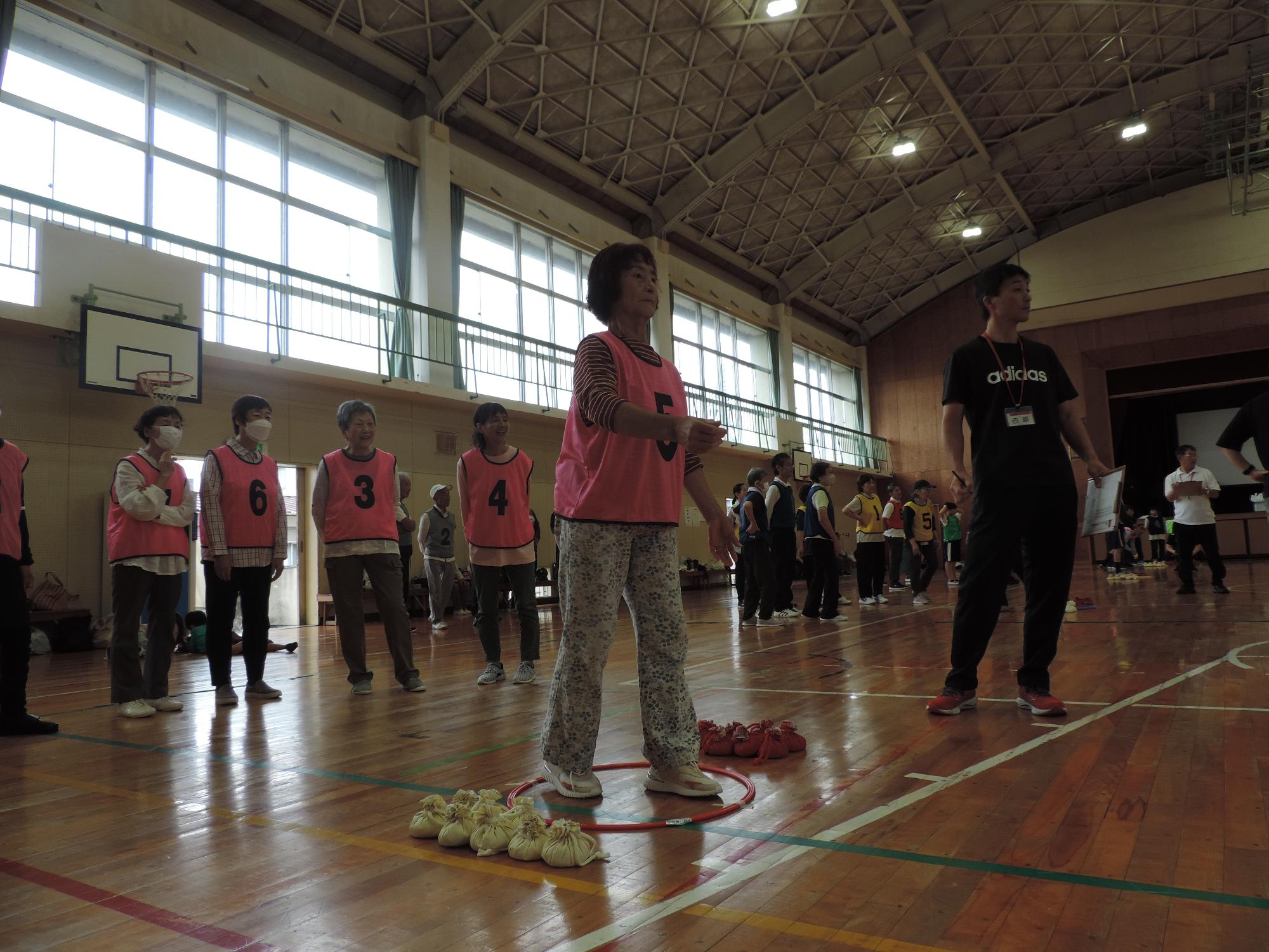 スローイングビンゴ大会100503
