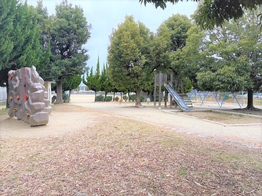 2.治田西児童公園
