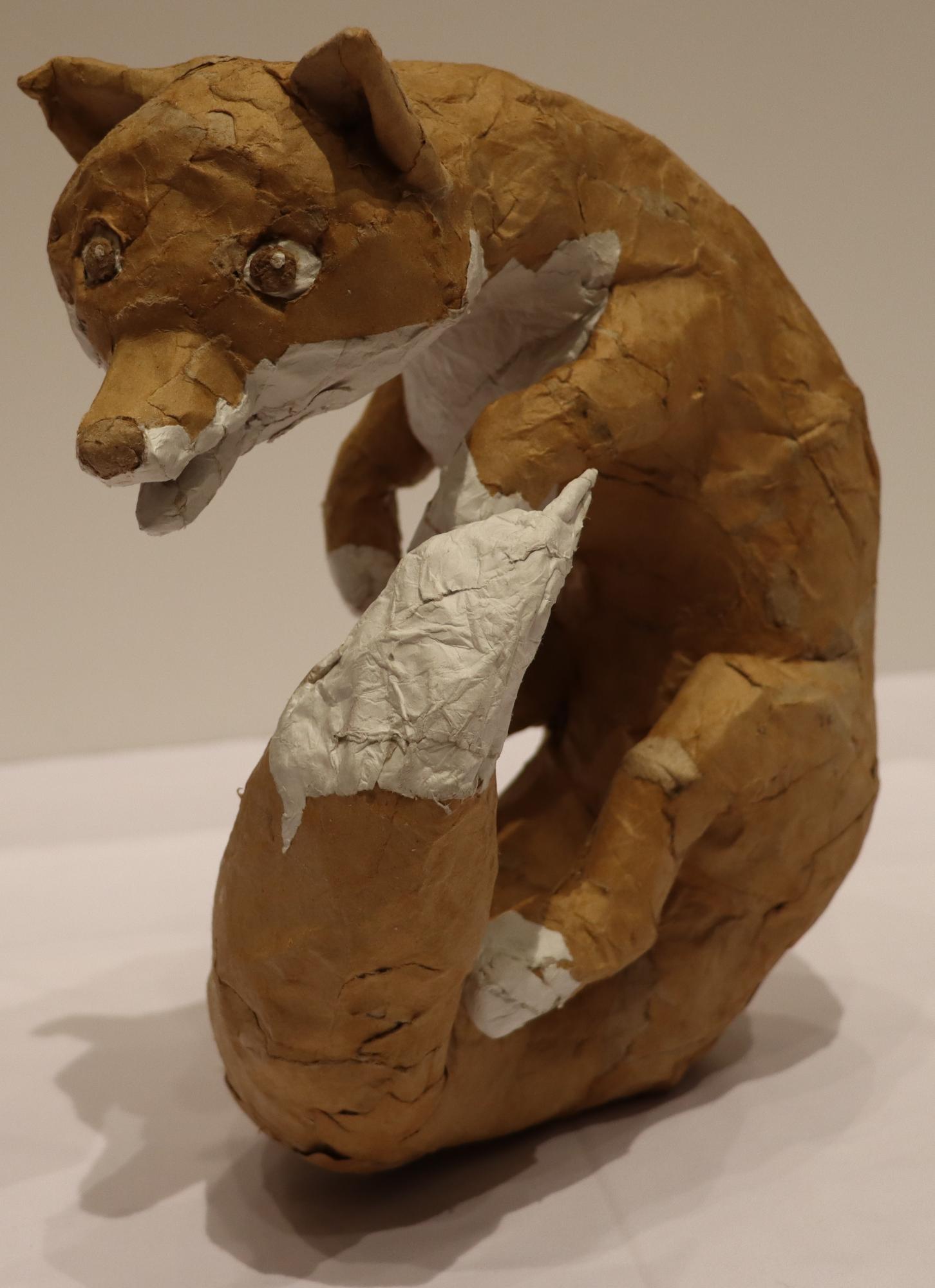 工芸部門特選の写真「跳ねて遊ぼう」